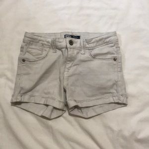 Girl’s Levi’s White Shorty Shorts